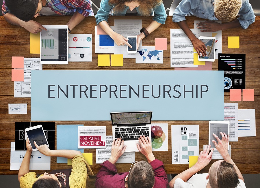 8 Steps to Go Out on Your Own as an Entrepreneur