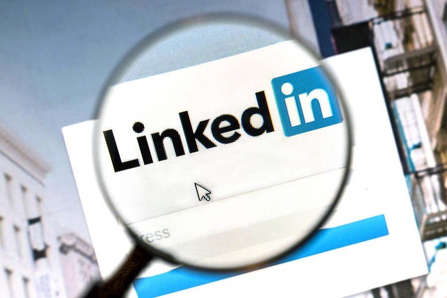5 LinkedIn Tips for Job Seekers